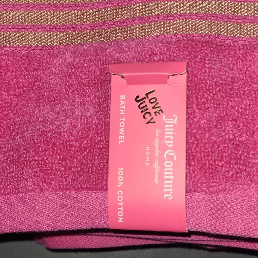 NWT Juicy Couture Bath Towel Set